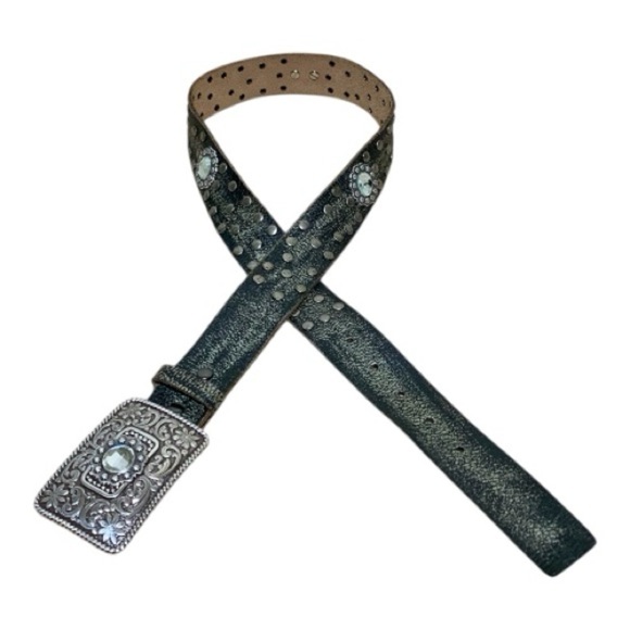 Ariat Other - NWOT Women’s Ariat Stud-Rhinestone Leather Belt With Masters Buckle Size 36